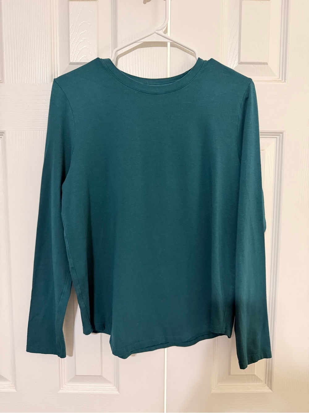 lululemon athletica Teal Long Sleeve Crew Top
